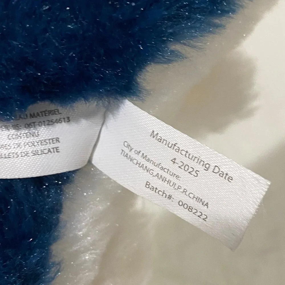 Petting Zoo Plush Shark 24